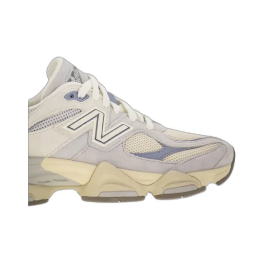 9060 Lace-Up Sneakers