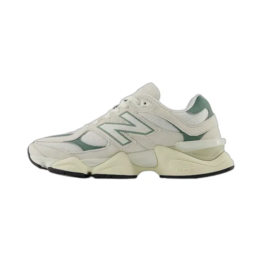 9060 Chunky Sneakers