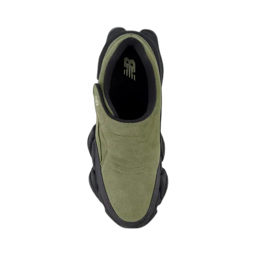 8040 Round-Toe Sneakers