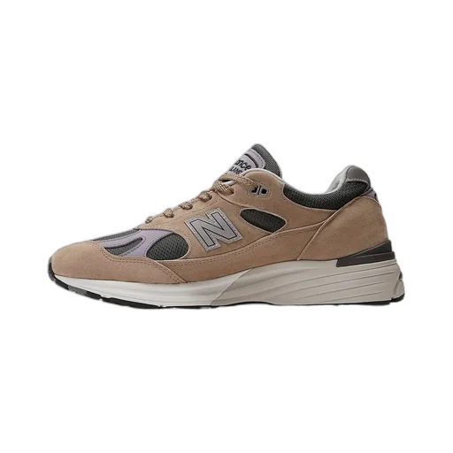 991V2 Lace-Up Sneakers