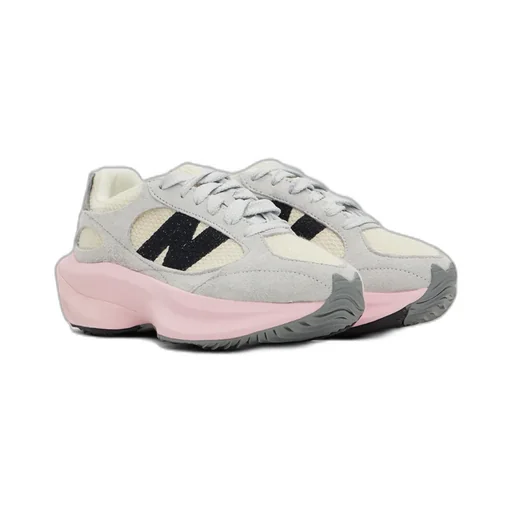 Round-Head Sneakers