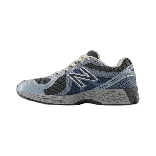 860V2 Lace-Up Sneakers