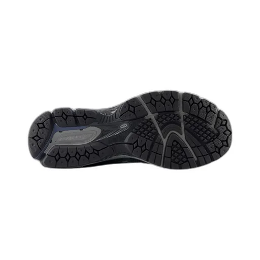 860V2 Lace-Up Sneakers