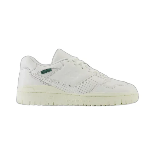 550 Round Toe Sneakers