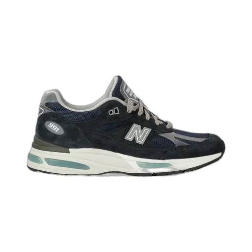 Round Toe Lace-Up Sneakers