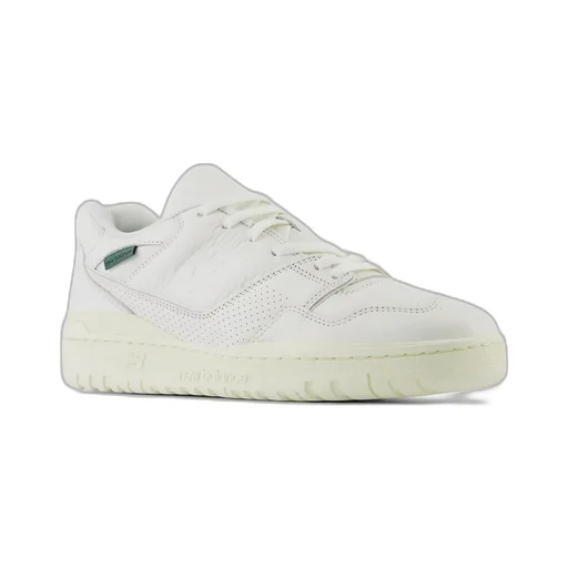 550 Round Toe Sneakers