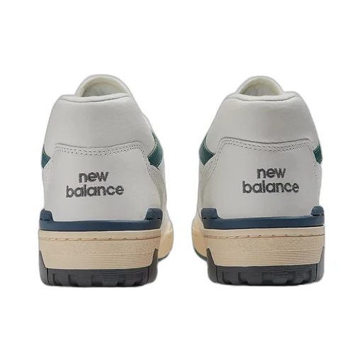 550 Sneakers
