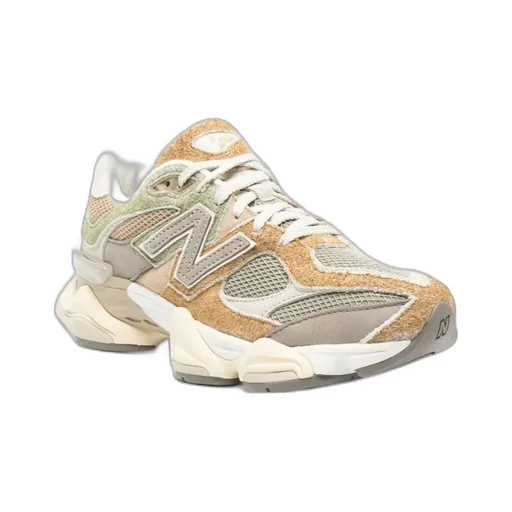 9060 Lace-Up Sneakers