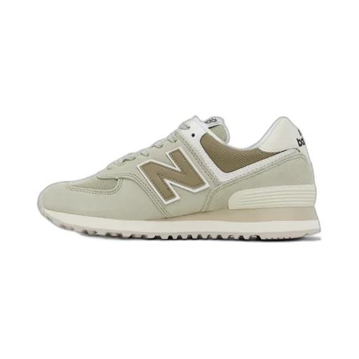 Round-Head Sneakers
