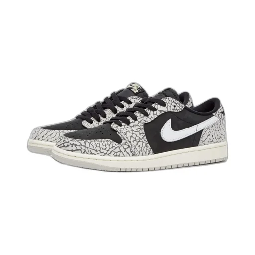 Low-Cut Casual Sneakers