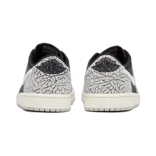 Low-Cut Casual Sneakers
