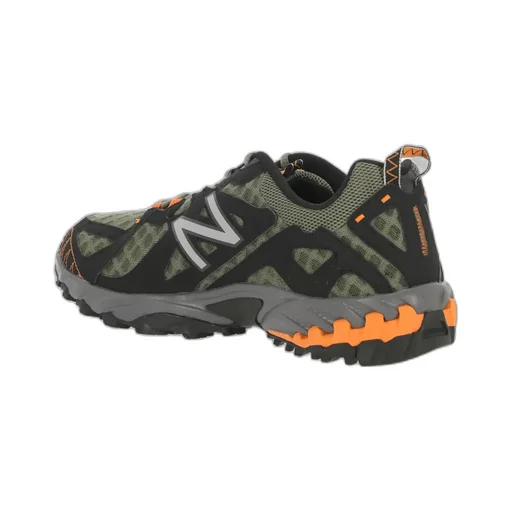 610V1 Lace-Up Sneakers
