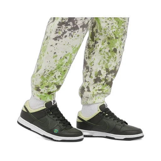 Dunk Low Sneakers Avocado