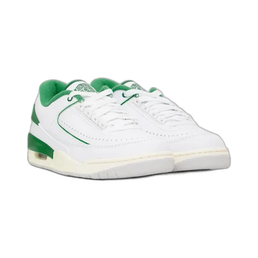Jordan 2/3 Sneakers