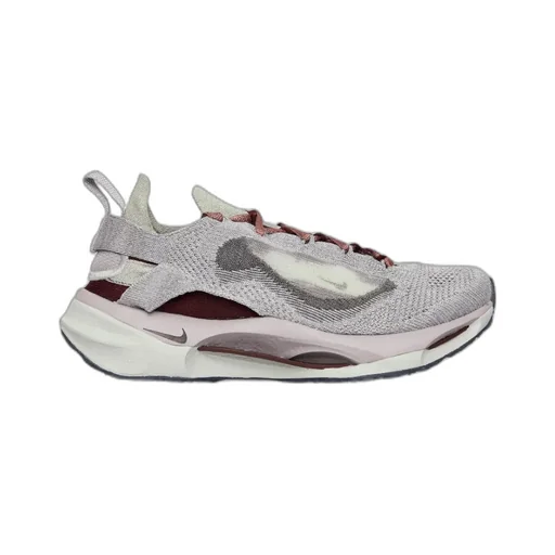 Spark Flyknit Sneakers