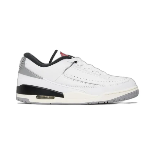 Jordan 2/3 Sneakers