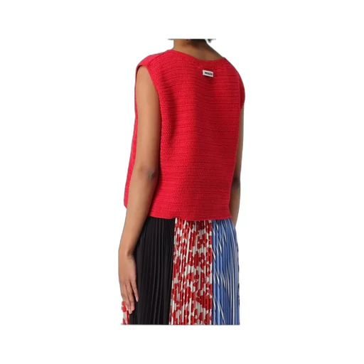 Floral Embroidered Crochet-Knitted Top