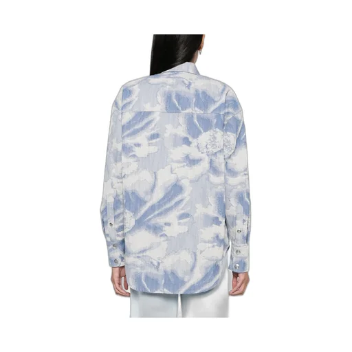 Long-Sleeved Shirt