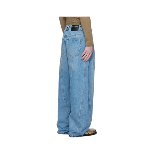 Water-Washed Large-Scale Spiral Denim Jeans