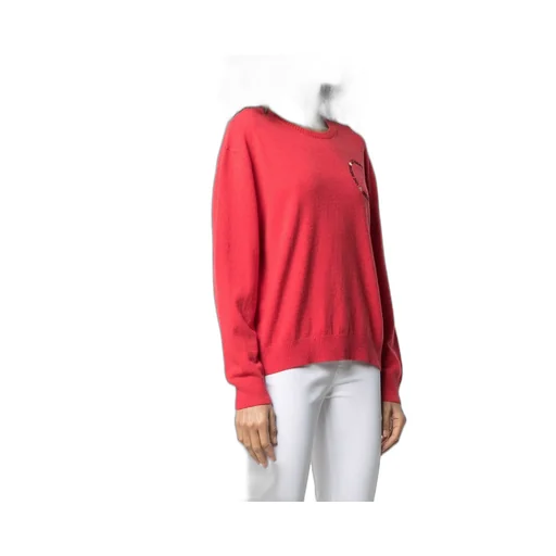 Chest Logo Pullover