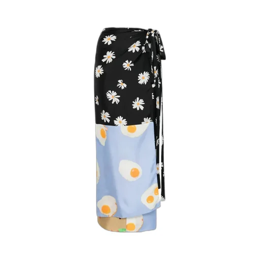All Over Daisy Print Skirt