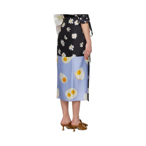 All Over Daisy Print Skirt