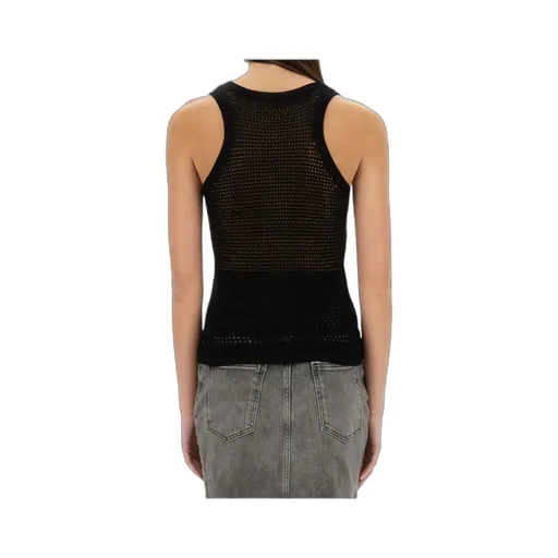 Mesh Top With Logo