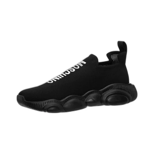 Round-Head Sneakers