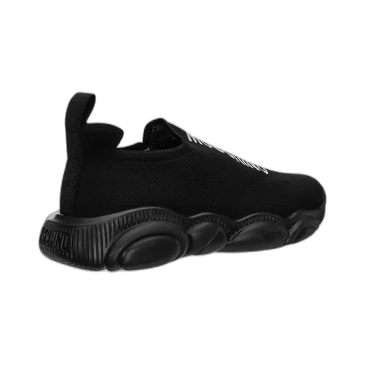 Round-Head Sneakers