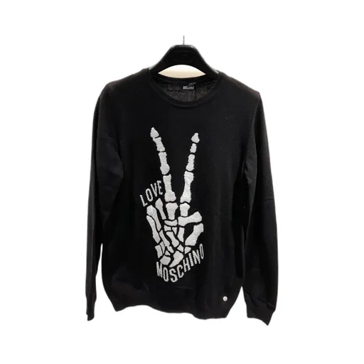 Long-Sleeved Sweater