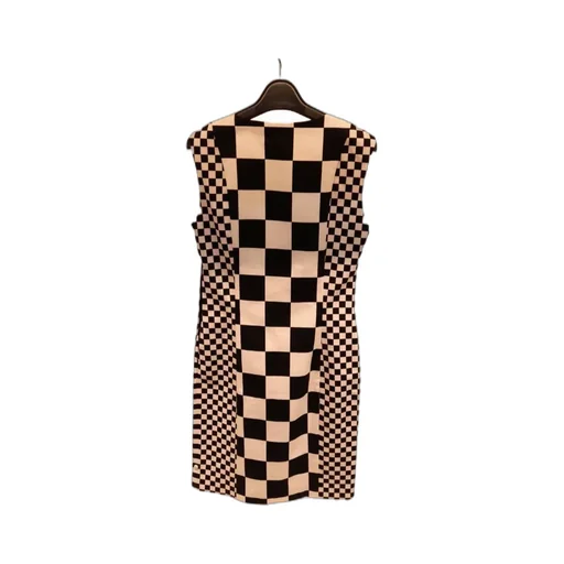 Round Collar Contrasting Dress