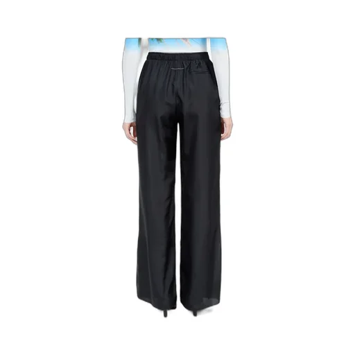 Wide-Leg Trousers
