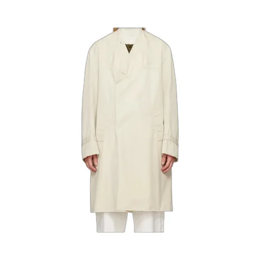 Long-Sleeved Windbreaker