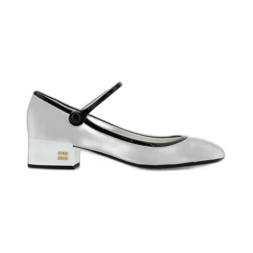 Logo-Lettering Pumps