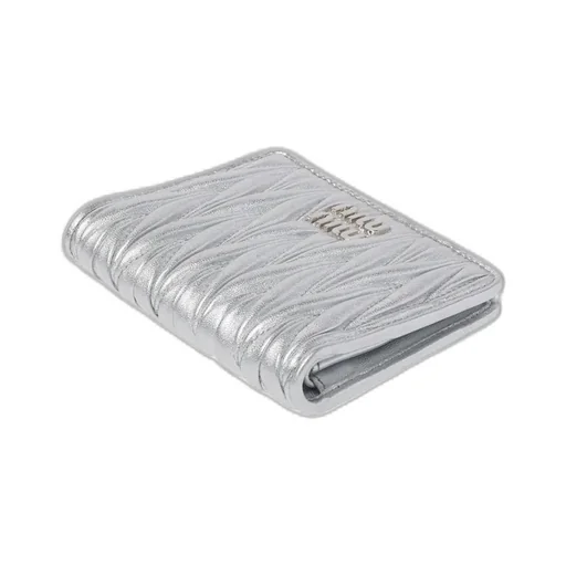 Logo-Lettering Matelassé Bi-Fold Wallet