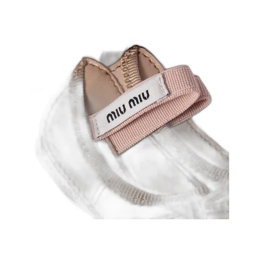 Ballet Leather Keychain Trick