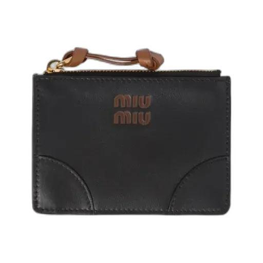 Logo-Embossed Zipped Wallet