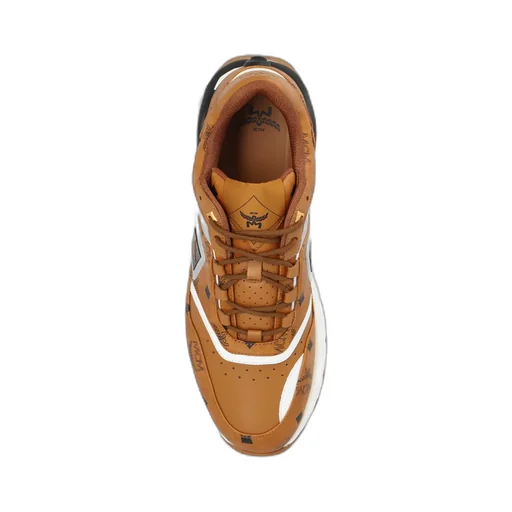 Skywander Sneakers