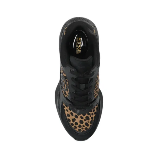 Zuma Sneakers