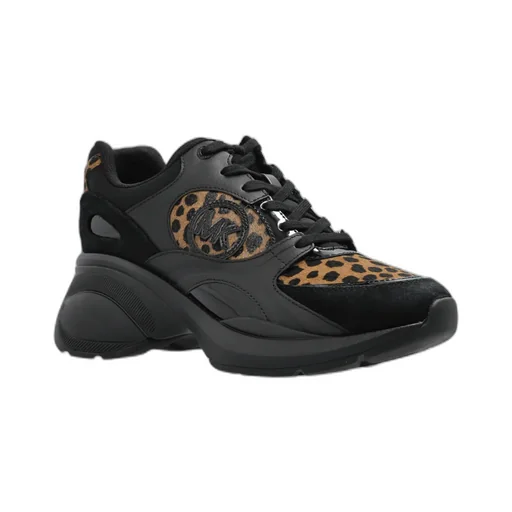 Zuma Sneakers