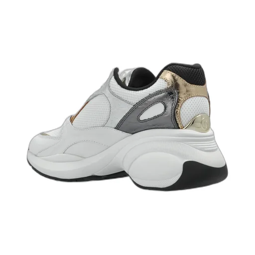 Zuma Sneakers