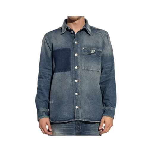 Buttoned Long-Sleeved Denim Shirt