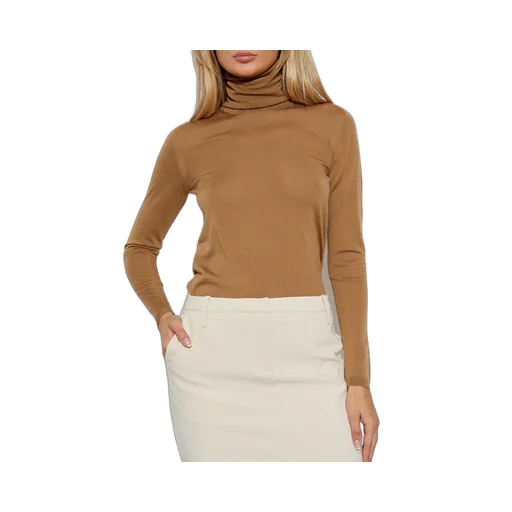 Turtleneck Knitted Top