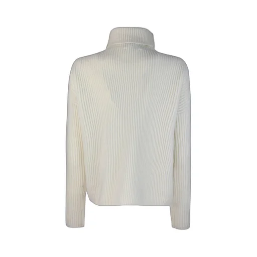 Turtleneck Long-Sleeved Jumper