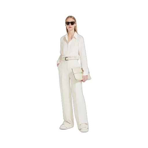 Point-Neck Long-Sleeved Shirt