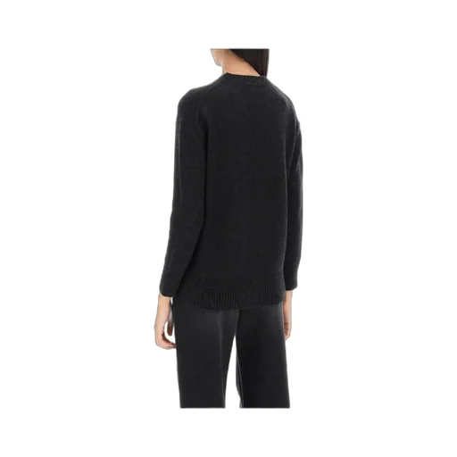 Round Neck Sweater