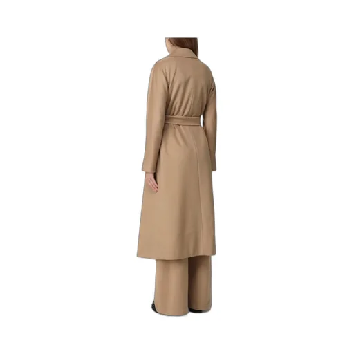 Strap-Up Coat