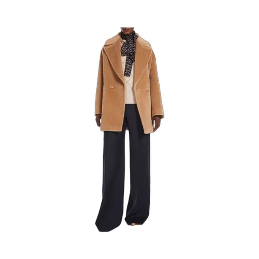 Round-Neck Long-Sleeved Sweater
