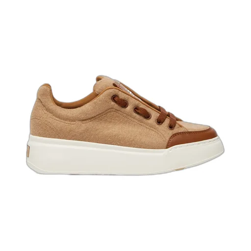 Water-Repellent Sneakers