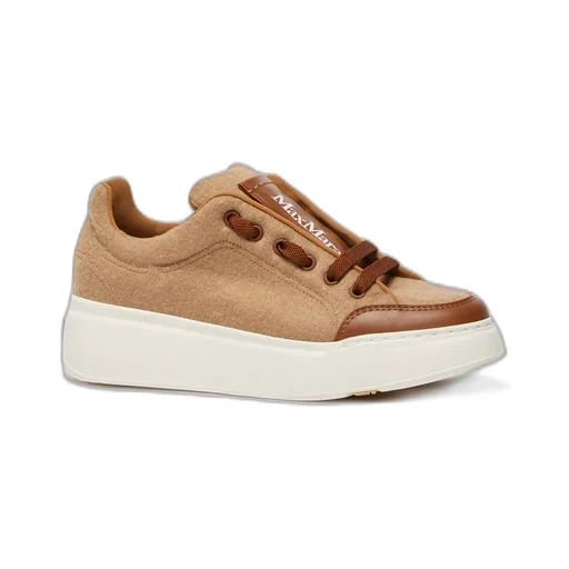 Water-Repellent Sneakers